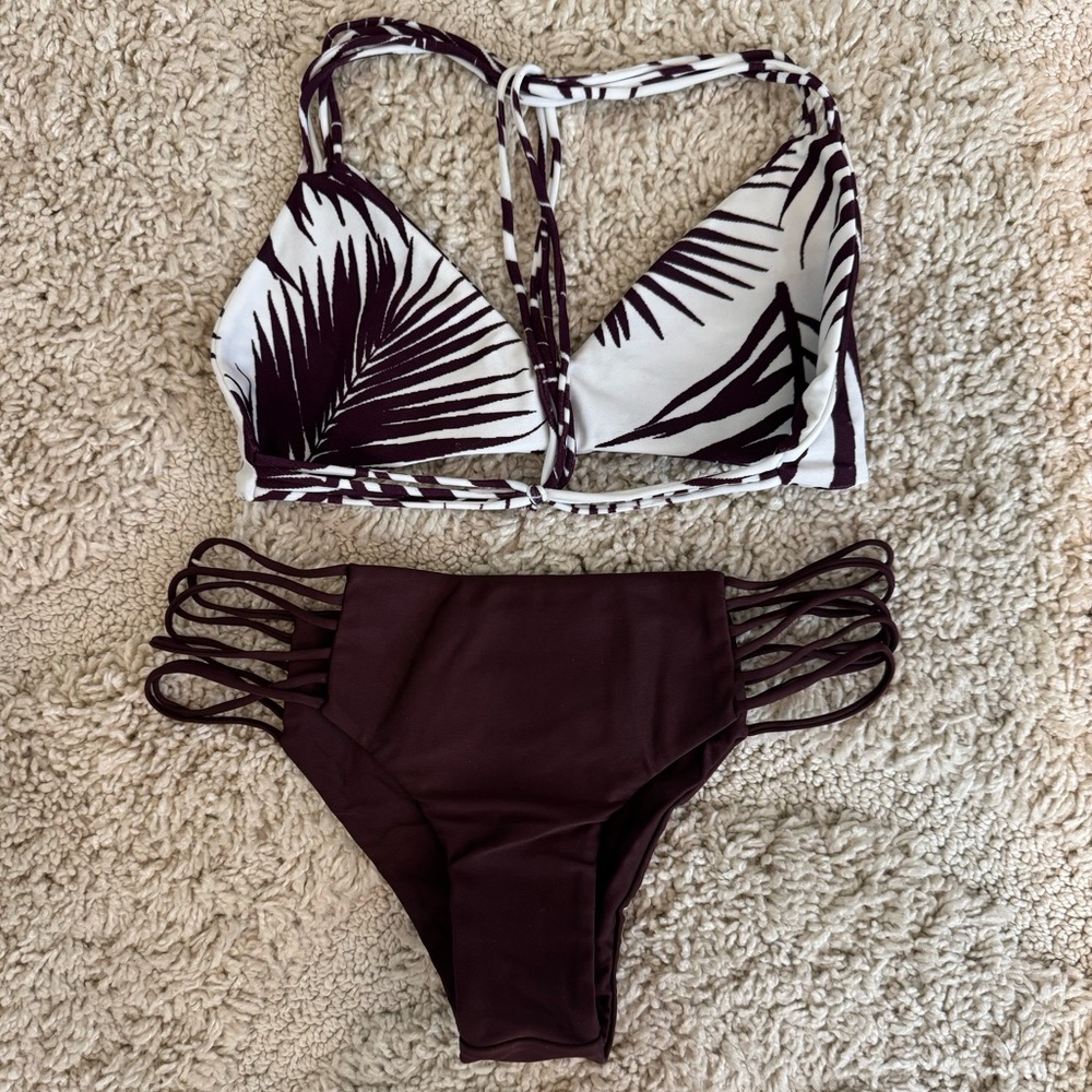 Mikoh Strappy Wine 3-pc Bikini Set (Kapalua bottom, Uluwatu top, Palm Beach top) - Picture 4 of 7